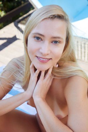 teen pool party porn showing porn images for teen pool party porn