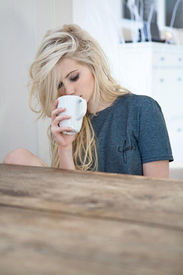 amazing beautiful blonde coffee cool drinking girl hype love