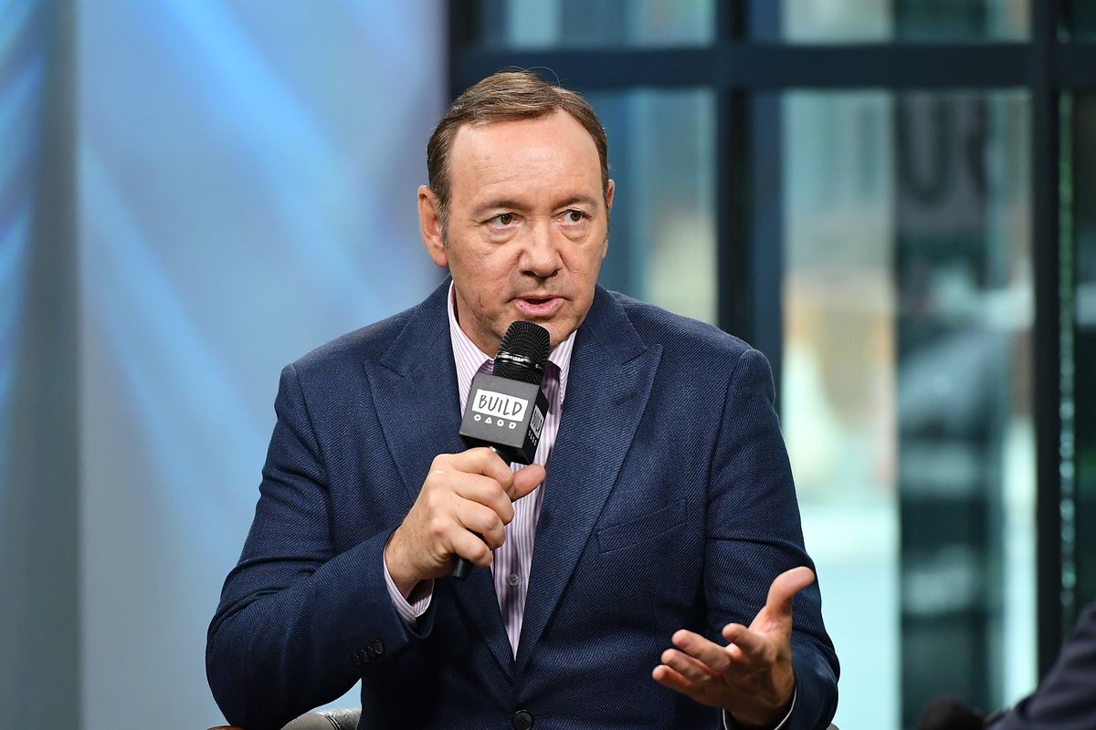 anthony rapp accused spacey of assaulting him when rapp was spacey deflected coming out as gay