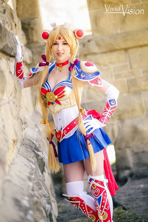 battle armor sailor scouts from sailor moon cosplay 1