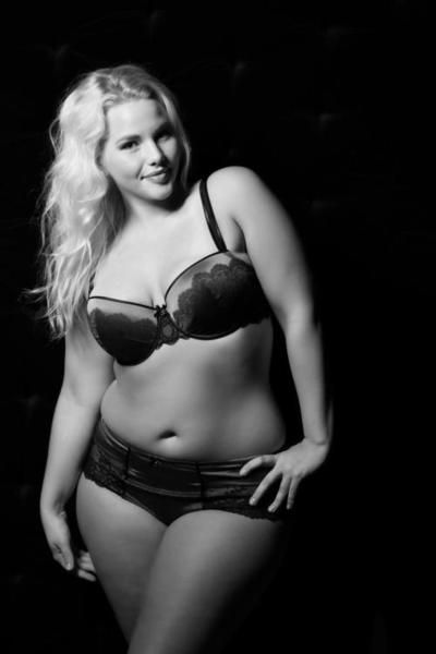 bbw big beautiful woman with confidence curves swag confidence and attitude 2