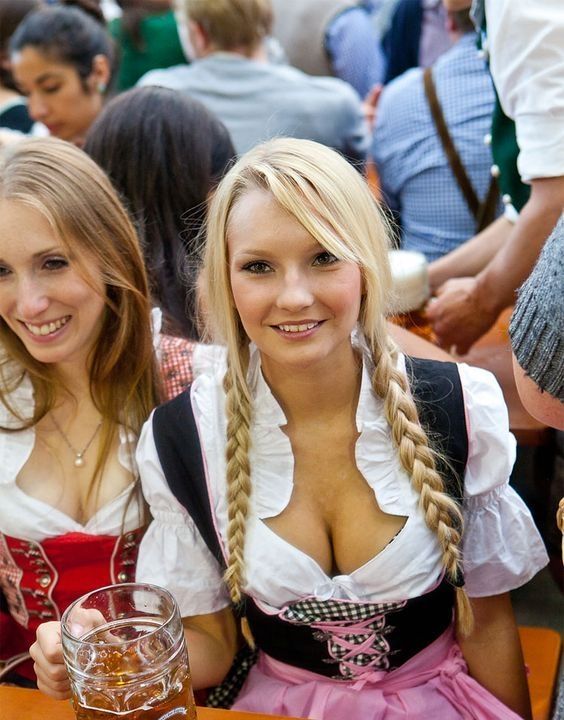 best beer maids images on pinterest germany beer and beer girl 2