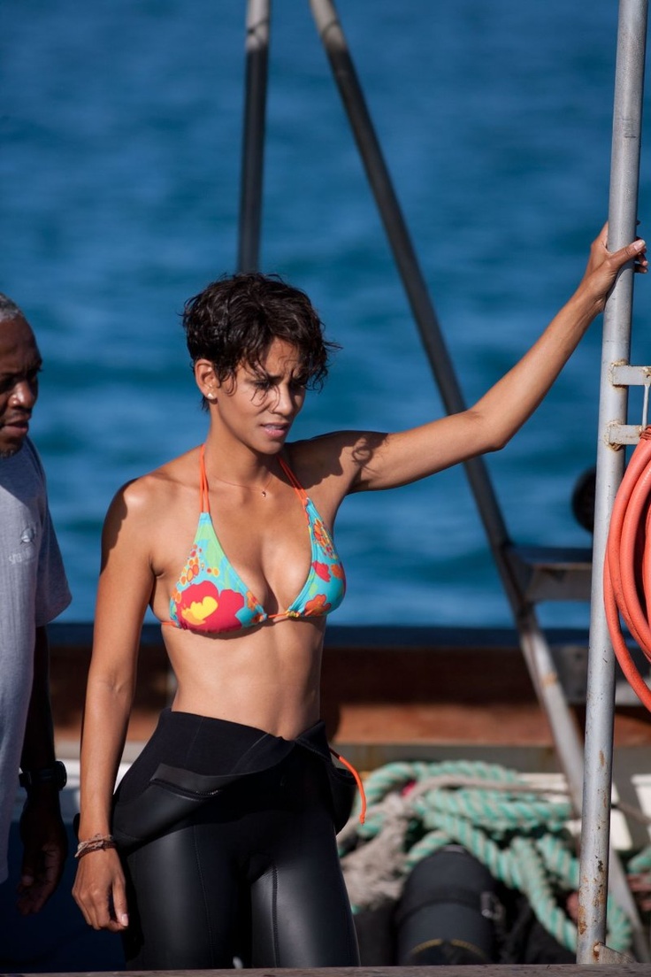 best halle berry images on pinterest good looking women 1