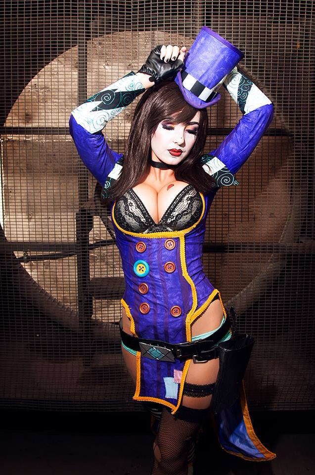 best moxxi images on pinterest borderlands cosplay