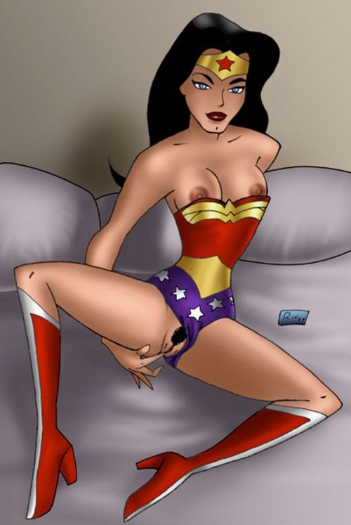Wonder woman und supergirl nackt