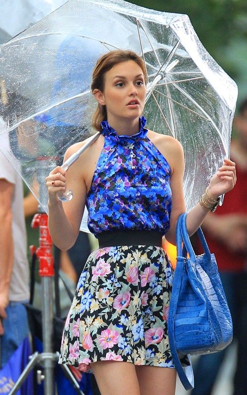 blair is the only person who could look stylish in the rain