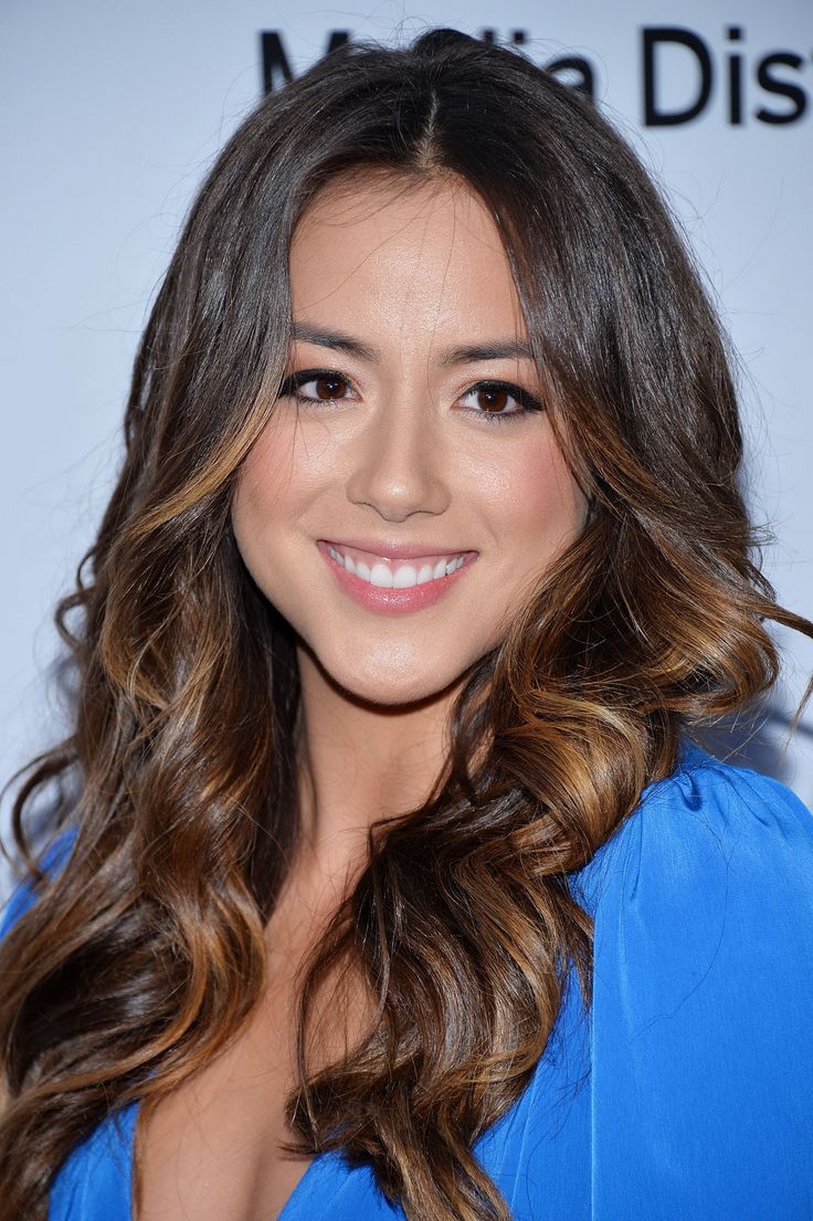 chloe bennet is a good actress and singer appeared in the abc series marvels agents 1