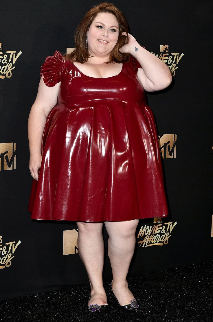 chrissy metz responds to critics of her latex dress the kardashians do it cant