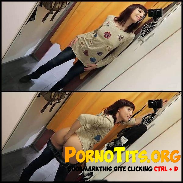 clip porn leolulu changing room fuck in public