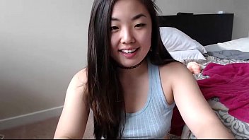 cute korean girl plays with her pussy 1