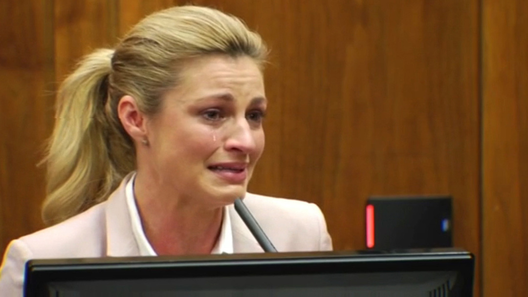 erin andrews peep hole video has ruined relationship with jarret stoll