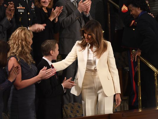 for state of the union melania trump goes for all white pants suit 1
