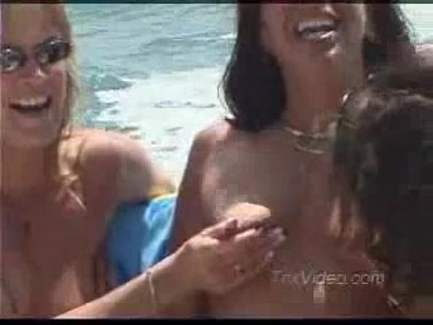 free porn tube mature lesbians xvideos com