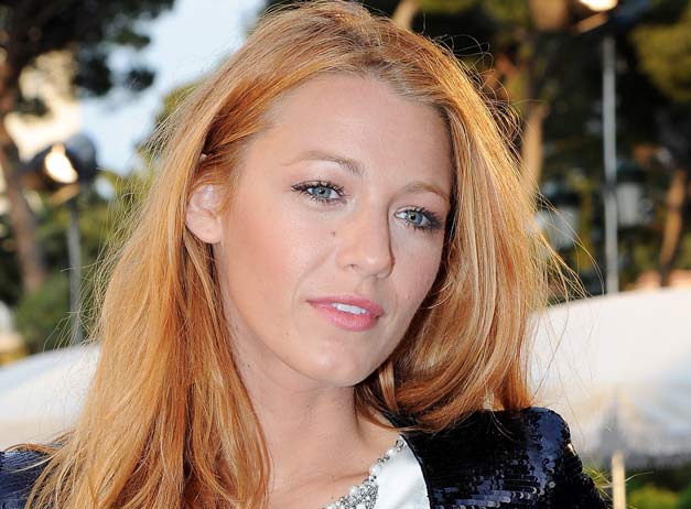 Blake Lively Leaked Nude Cell Phone Pics Best Pics