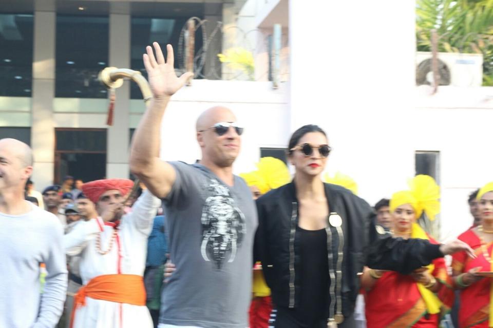 hollywood star vin diesel waves to fans as he arrives in india for the first time ians