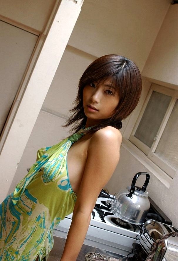 idols rin suzuka convinsing hairy babephoto porn pics 1