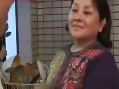 japanesebbw mature mother and not her son blowjob japanese milf