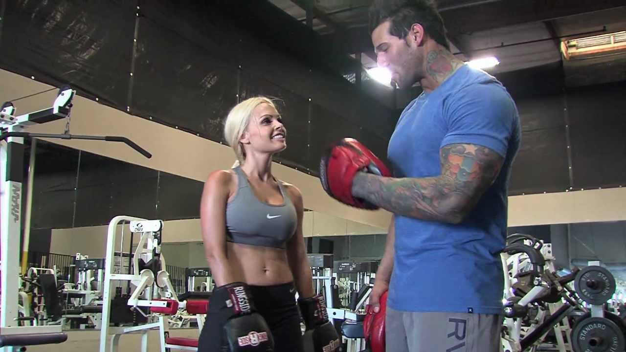 jesse jane killing it in the with celebrity trainer michael giovanni youtube