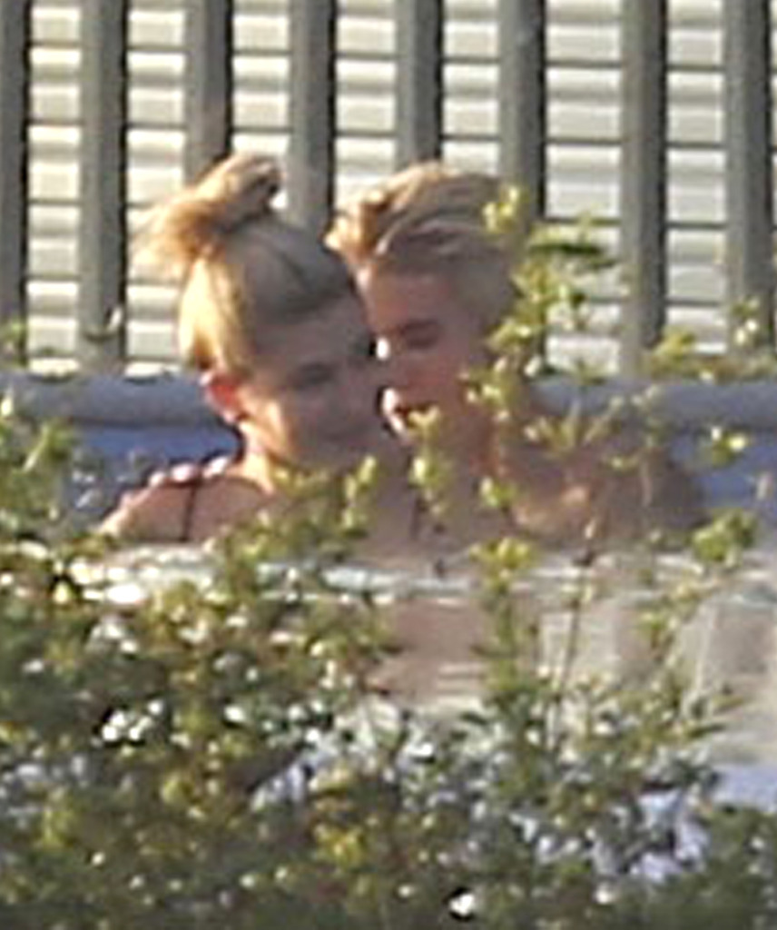 justin bieber sex with hailey baldwin in the jacuzzi at his house