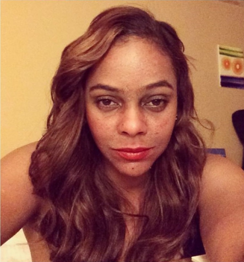 lark voorhies selfie instagram image picture of saved the bell star no make up photo