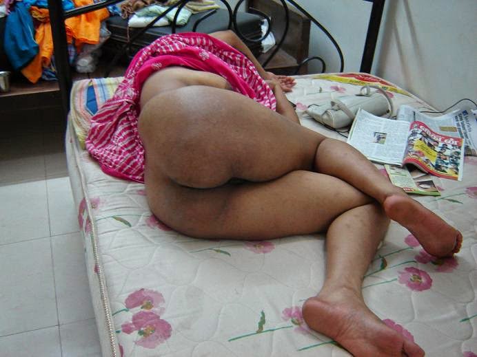 latest moti gand vali bhabhi aunty nude photos naked 6