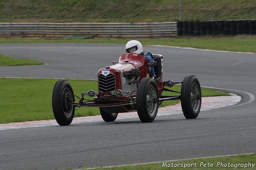 mcdowell ford track racer vintage sports car club mallory park august