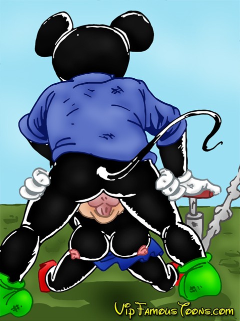 mickey mouse and minnie blowjob mickey mouse and minnie blowjob
