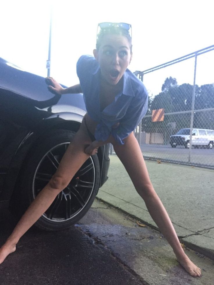 miley cyrus pissing in parking lot leaked miley cyrus 1