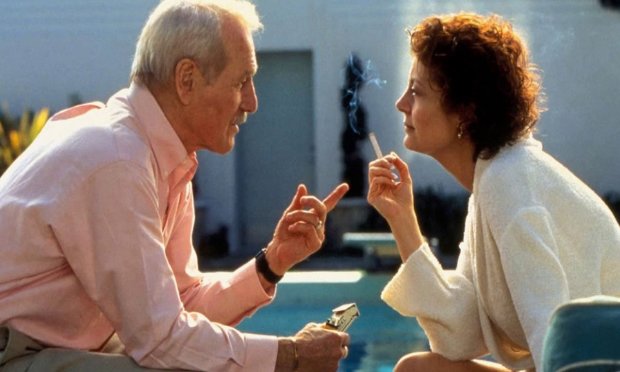 movienews susan sarandon reveals paul newman gave her part of his salary to ensure they were equal