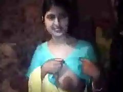 northindian aunty expose her boobs to neighbor big boobs close up public indian
