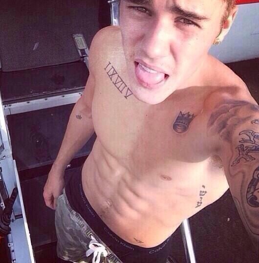 Bieber pool justin naked Justin Bieber’s