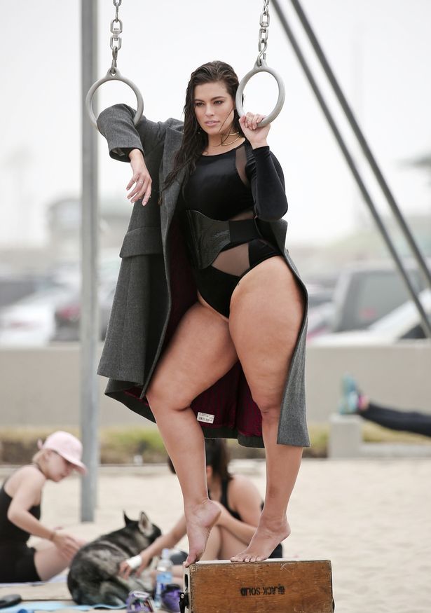 plus size beauty ashley graham showcases her killer curves on swimwear shoot