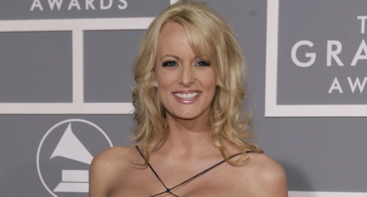 porn actress sues to end silence on alleged trump affair she gets slapped with restraining