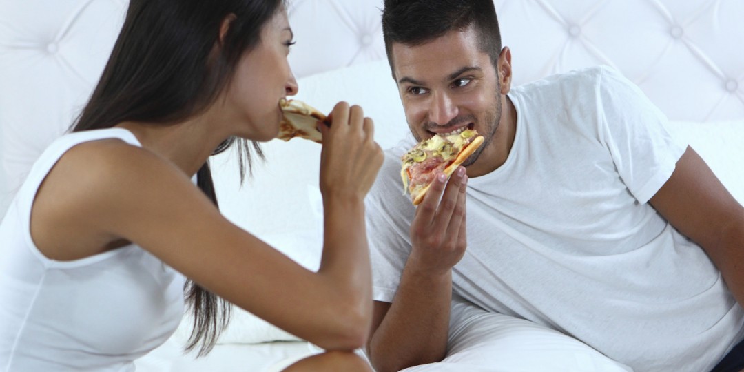 pornhub reveals how popular pizza porn really is askmen