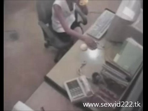 secretary caught masturbating office xxx