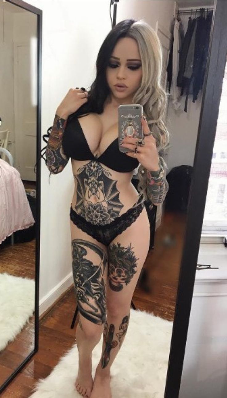 tattoos on girls pussy images