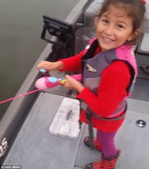 the little girl from eden prairie in minnesota was encouraged her father to reel