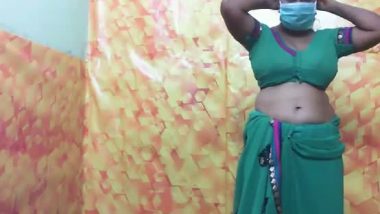 top rated indian porn videos chennai big boobs busty aunty removed saree and exposed her figure