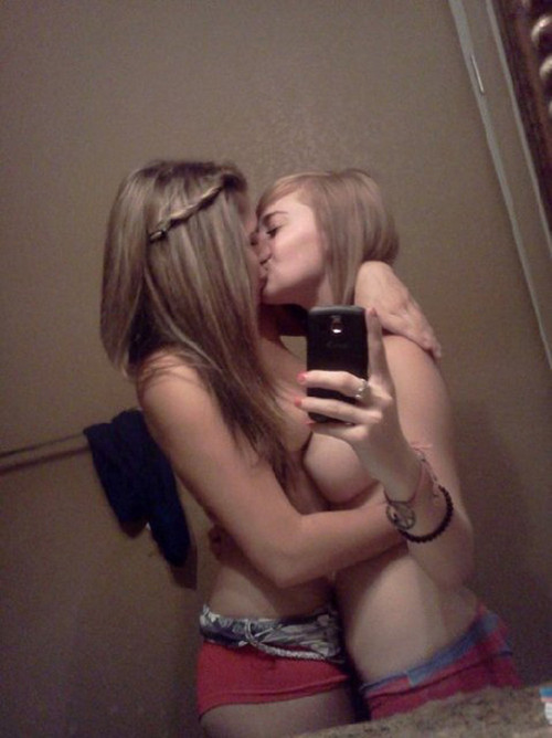 topless naughty teens trying their first lesbian kiss motherless
