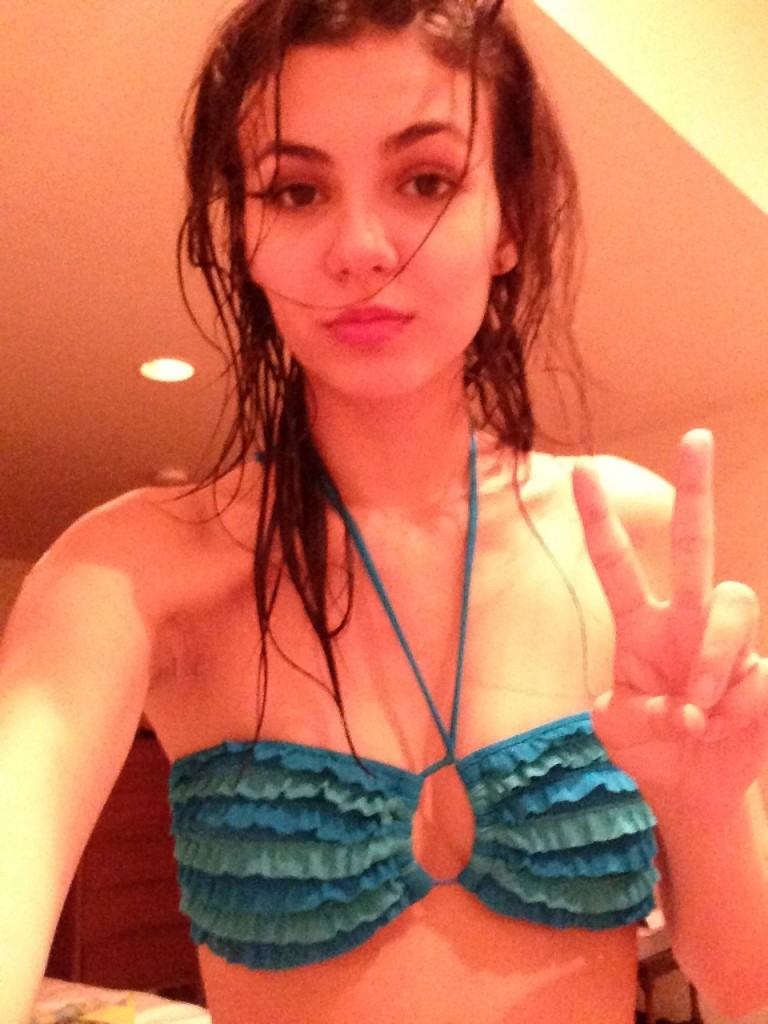 victoria justice naked new photos thefappening