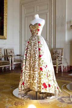 vintage dress ball century back in fashion at versailles
