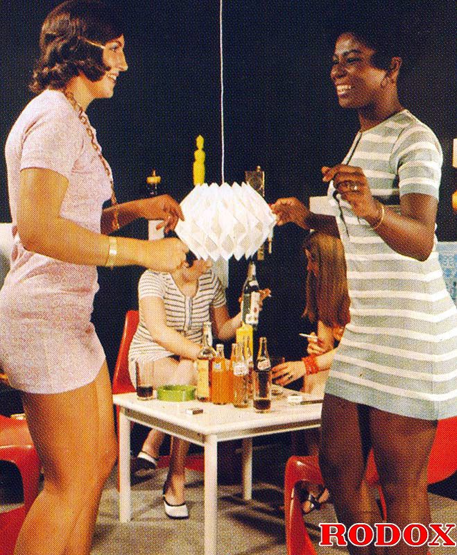 vintage stocking porn pictures four horny seventies lesbians teasing slit