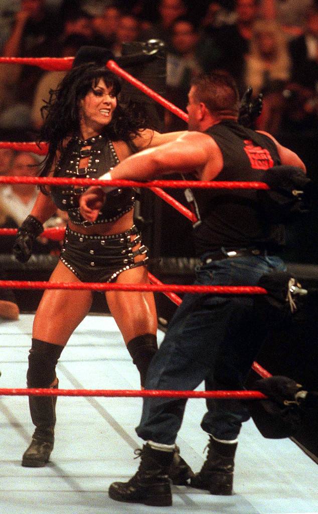 what happened to chyna the solitary downfall of wrestlings
